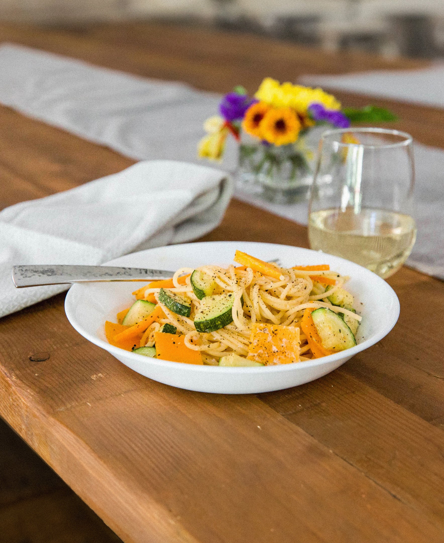 Corelle® Winter Frost White Pasta/Salad Bowl 591mL - Image 2