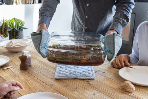 PYREX® SlowCook Rectangle Casserole 4.5L - Image 2